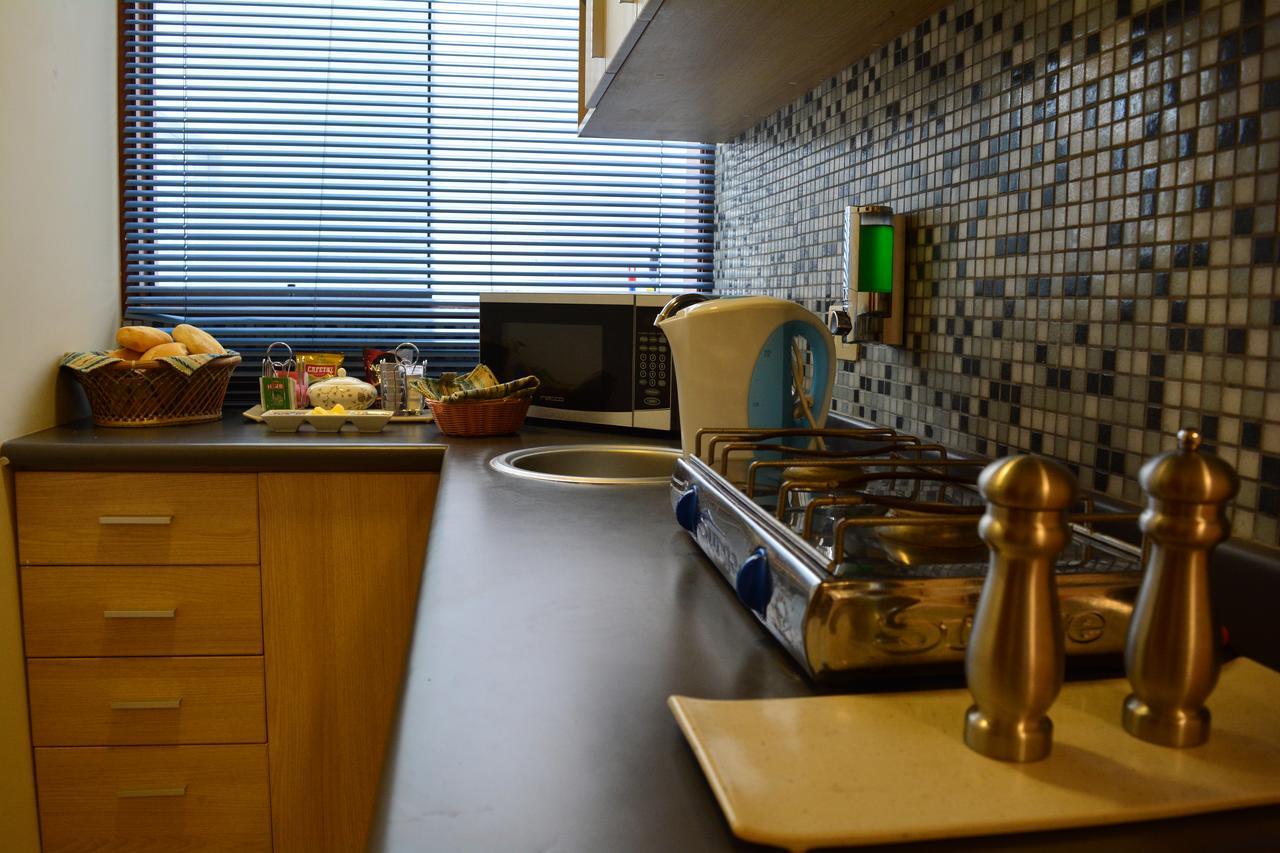 Kangaroo Wasi Airport Bed & Breakfast Lima Exterior foto